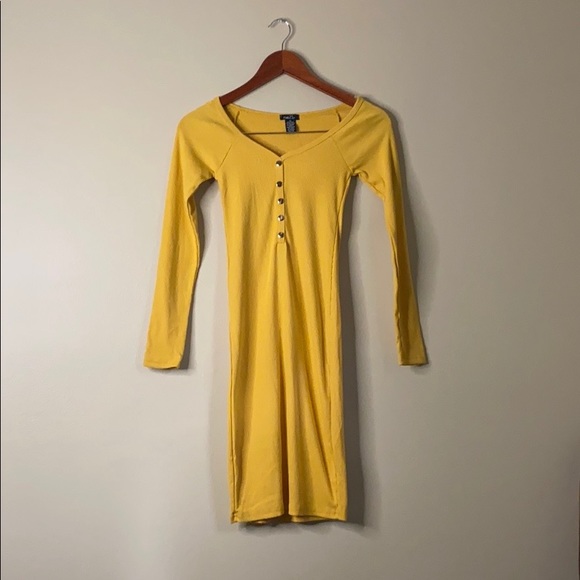 Rue21 Dresses & Skirts - NWT MUSTARD DRESS WIDE NECK